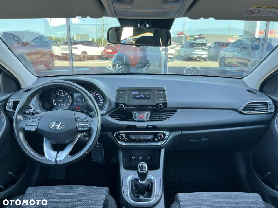 Hyundai i30 - 23