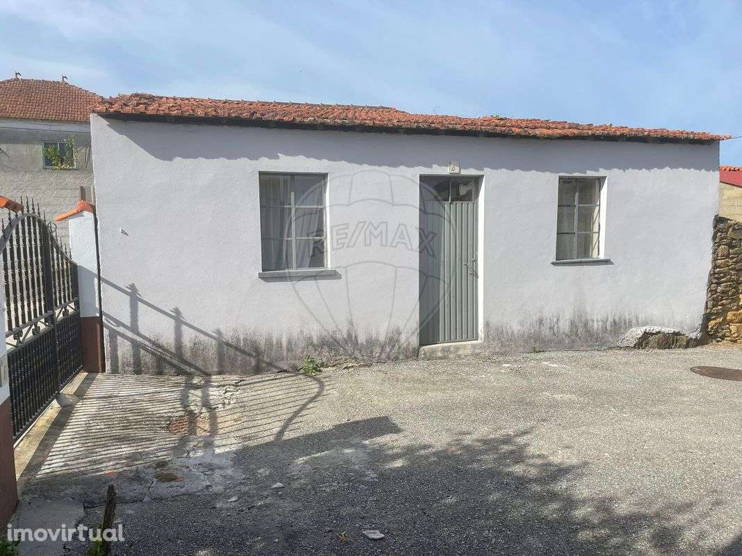 Moradia T1 para venda - Grande imagem: 3/14