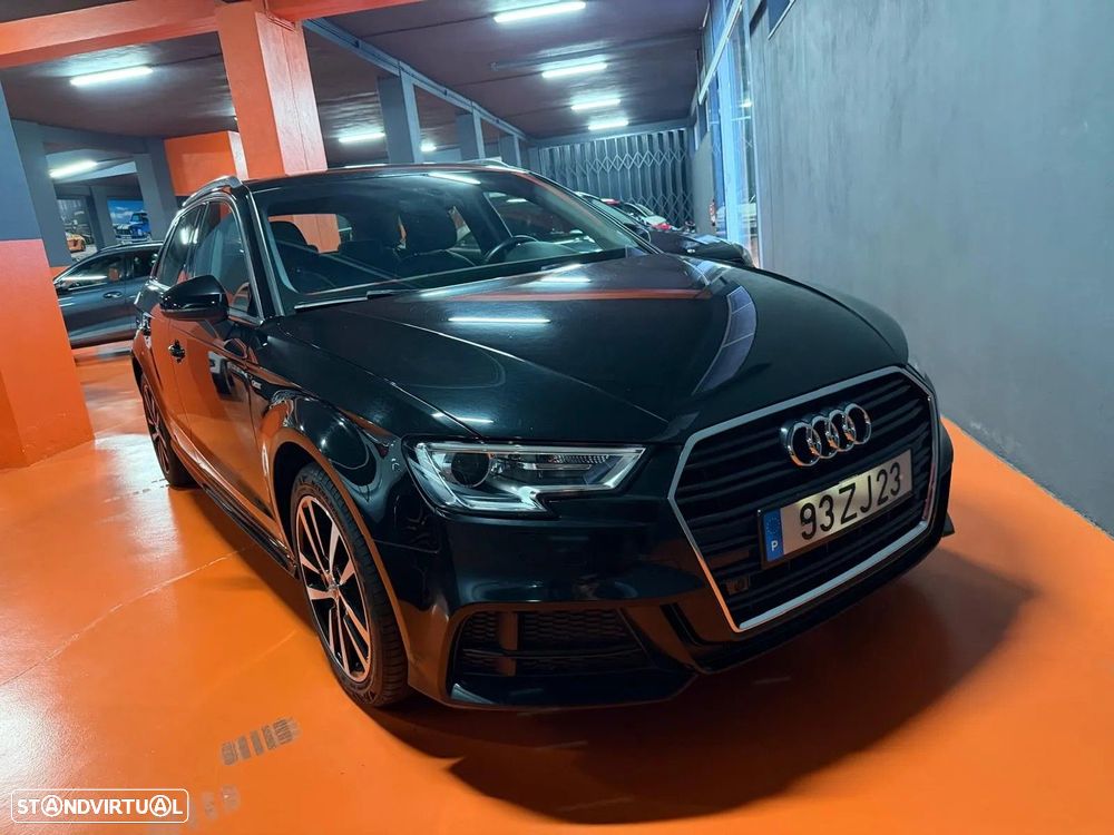 Audi A3 Sportback 30 TDI S-line - 1