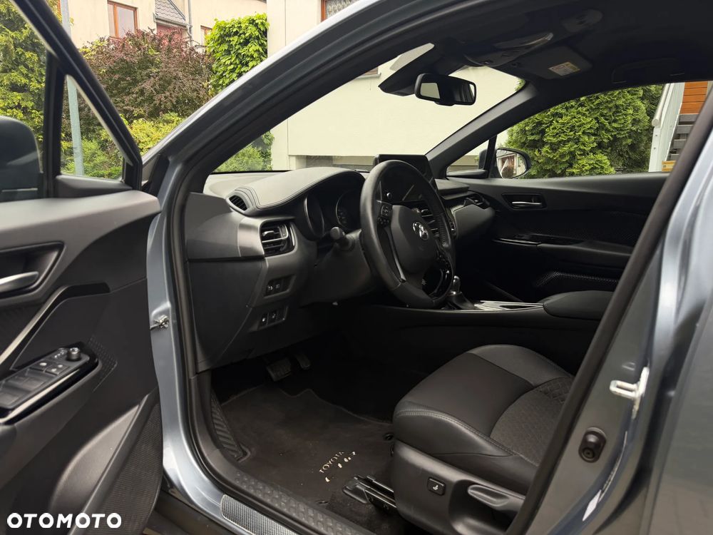 Toyota C-HR 1.8 Hybrid Style - 11