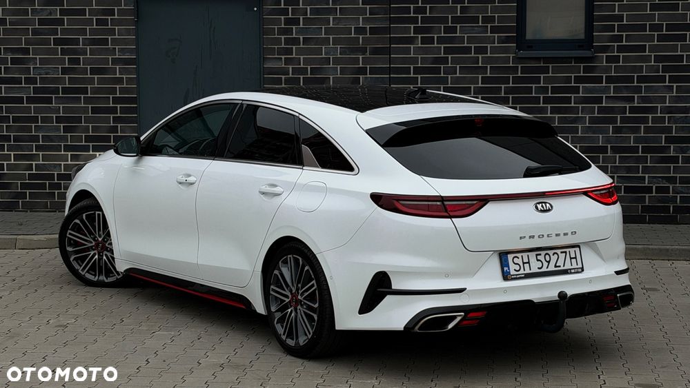 Kia ProCeed 1.6 T-GDI DCT7 OPF GT - 18