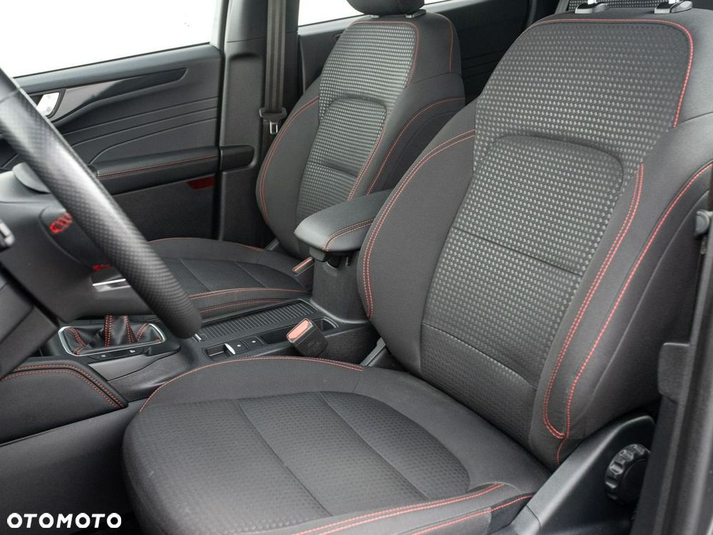 Ford Kuga 1.5 EcoBoost FWD ST-Line - 12
