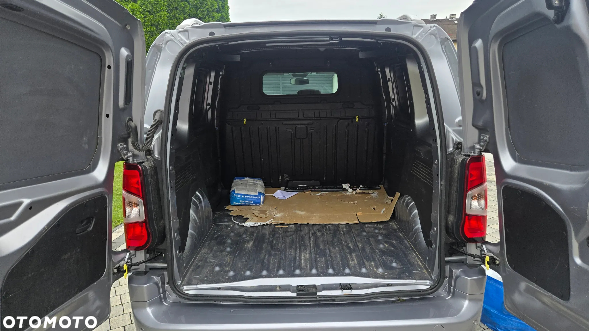 Opel Combo - 11