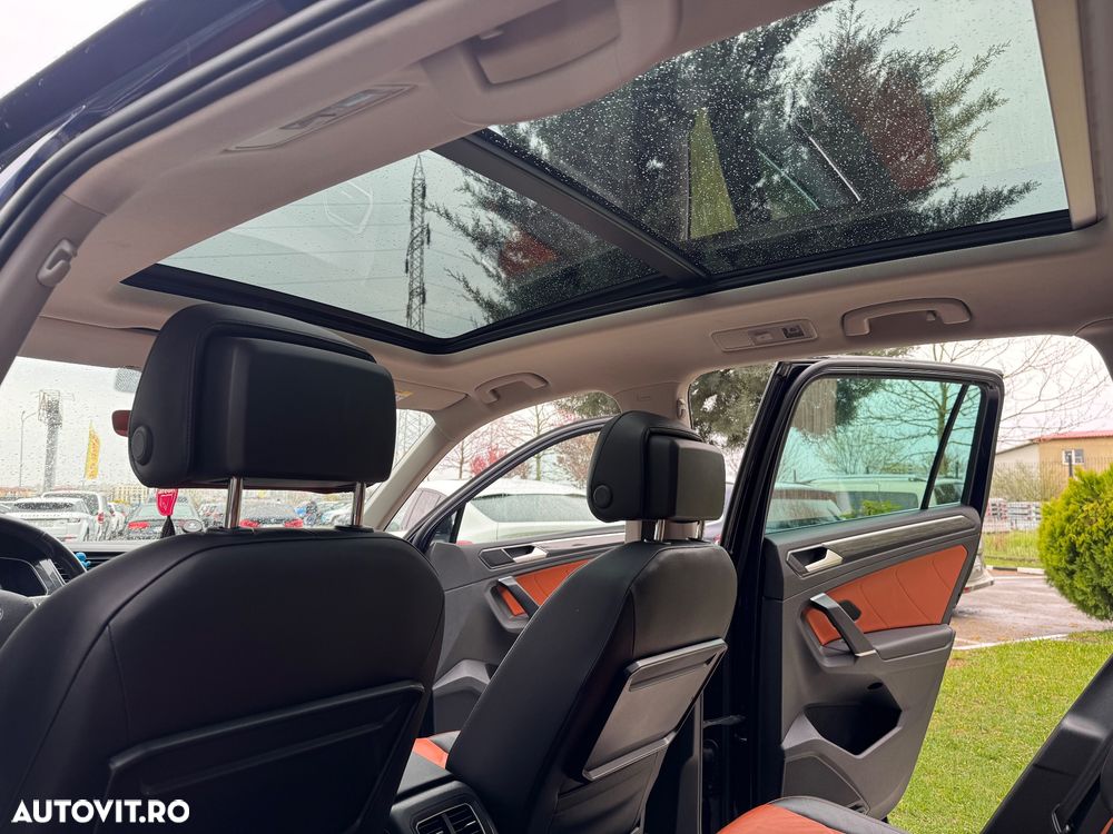 Volkswagen Tiguan 2.0 TDI SCR 4MOTION DSG Comfortline - 8