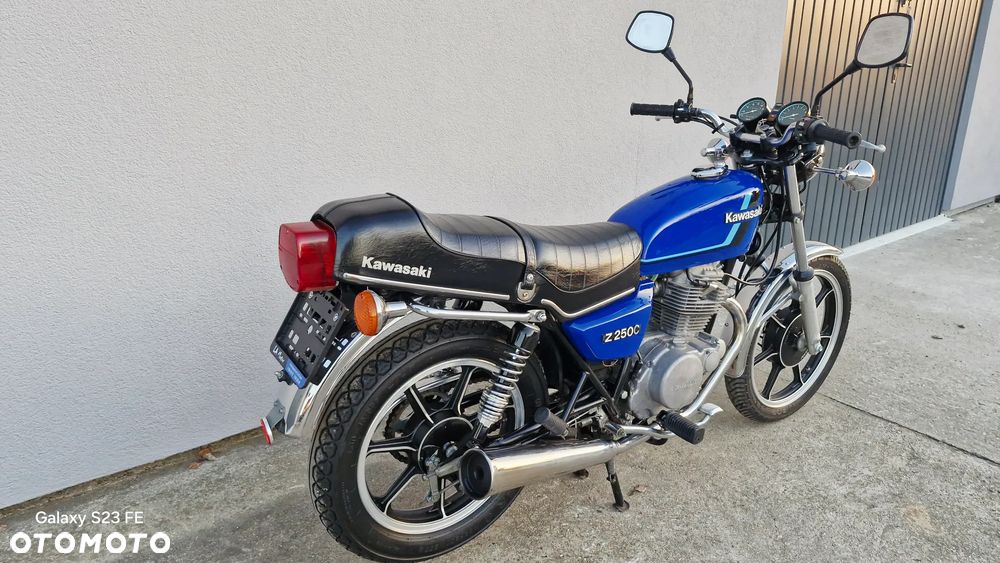 Kawasaki KZ - 24