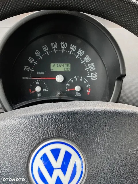 Volkswagen New Beetle 2.0 - 5