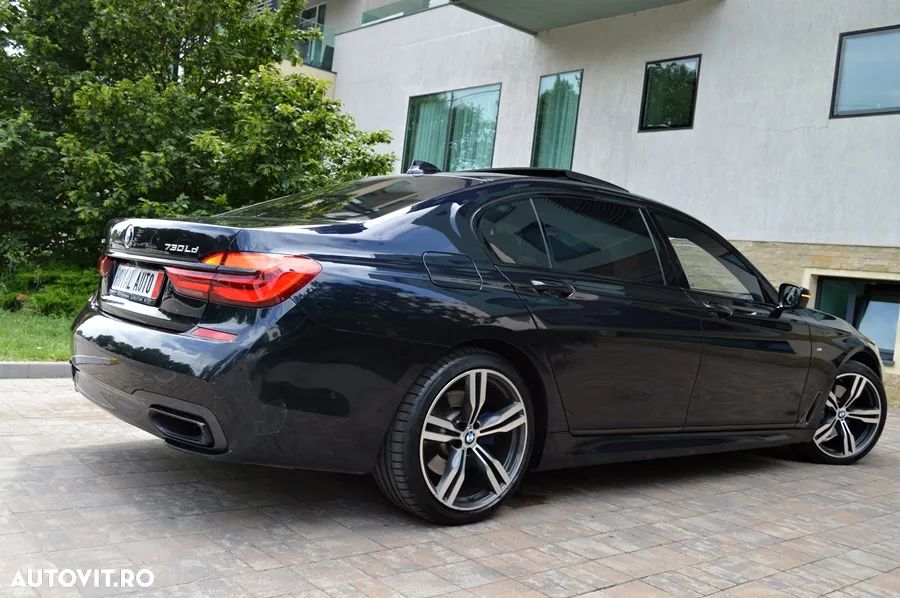 BMW Seria 7 730Ld xDrive - 31
