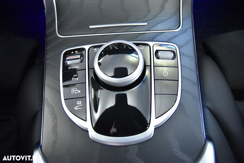 Mercedes-Benz C 300 e 4MATIC Aut. - 17