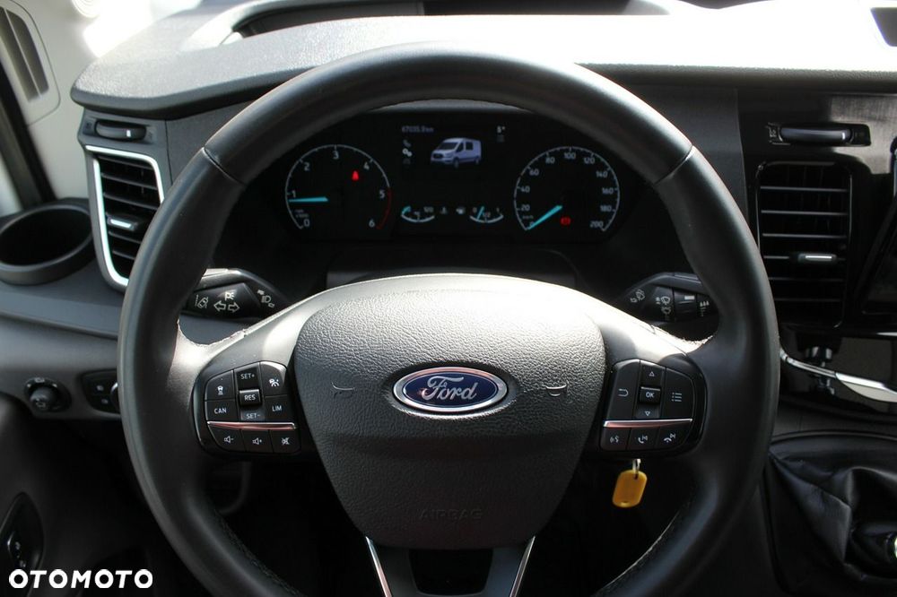 Ford Transit - 16