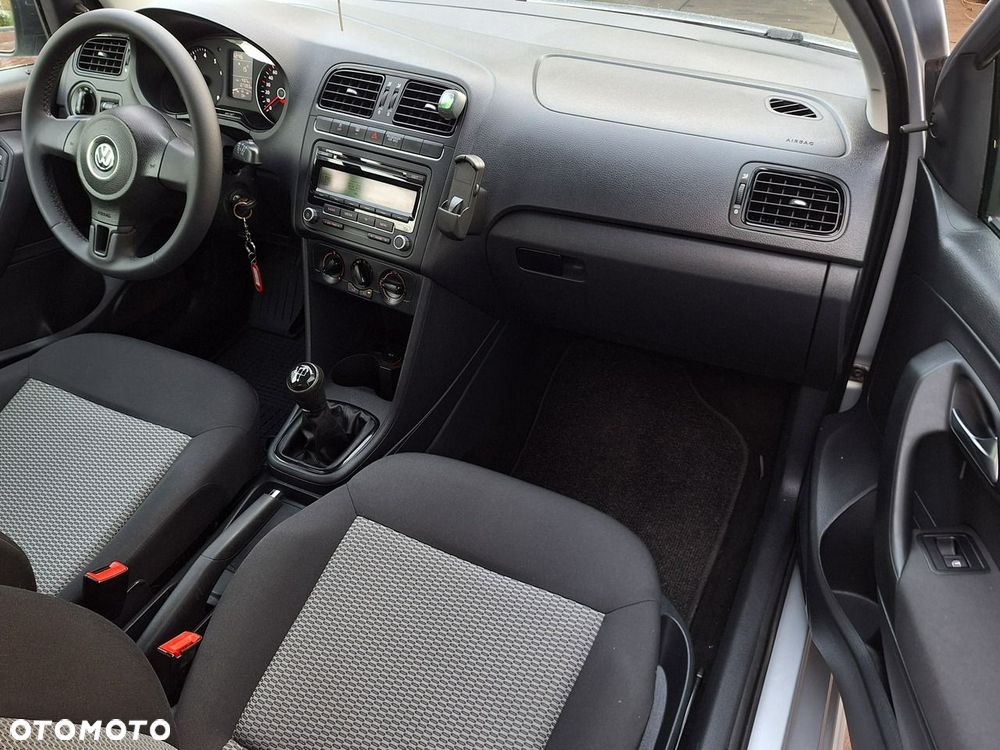 Volkswagen Polo - 9