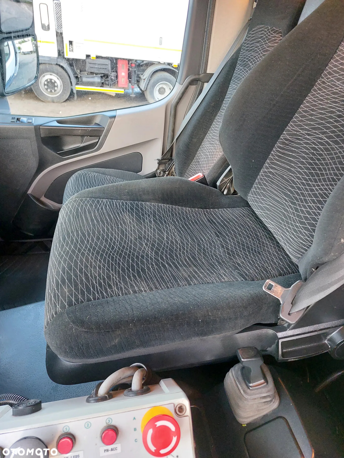 Mercedes-Benz Antos 1833  euro 6  śmieciarka - 26