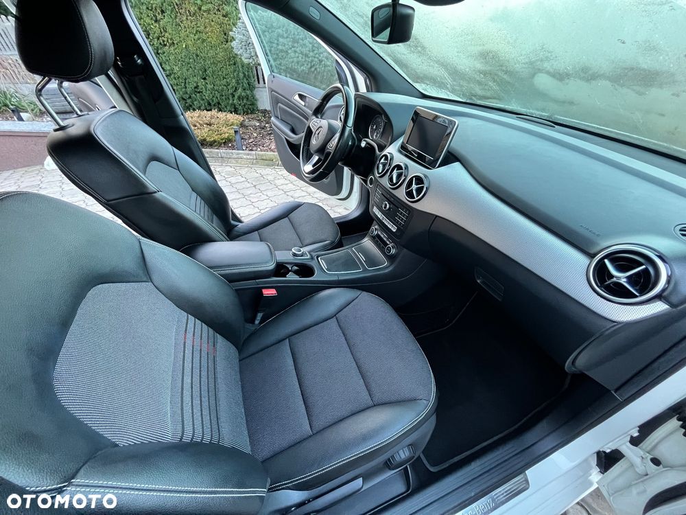 Mercedes-Benz Klasa B - 24