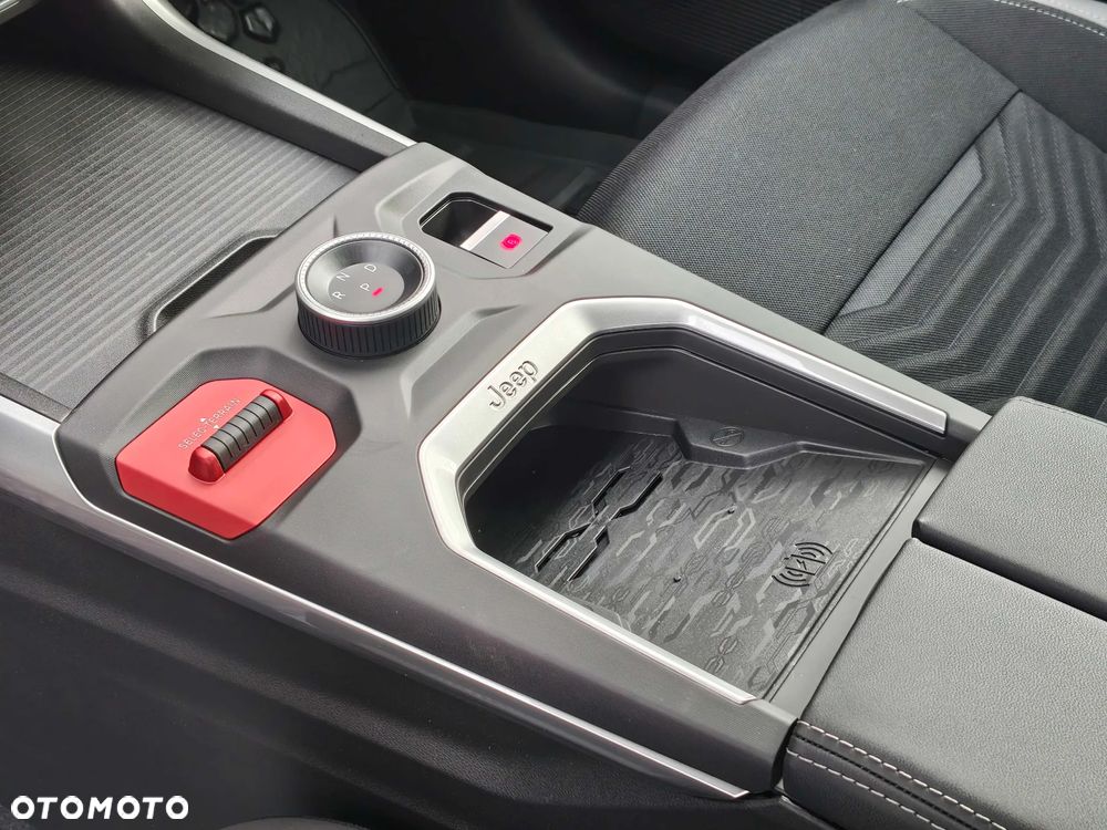 Jeep Compass 73.7kWh Altitude FWD - 18