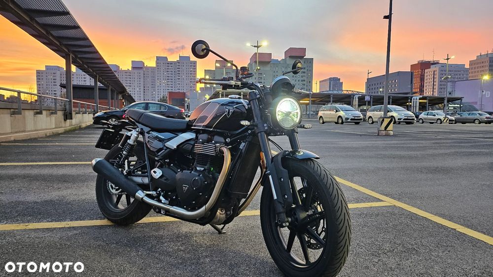 Triumph Speed Twin - 1