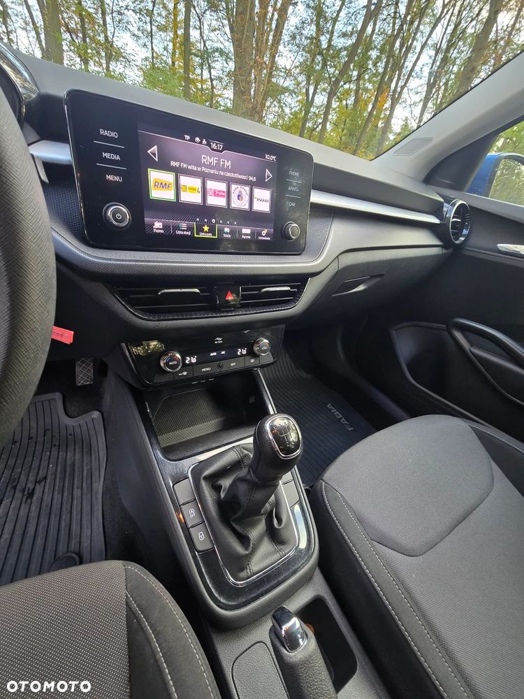 Skoda Fabia - 11