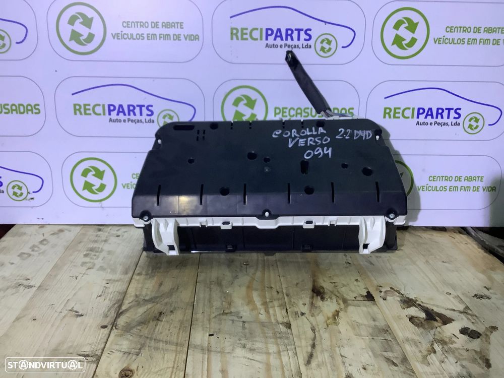 Quadrante Toyota Corolla Verso - 2