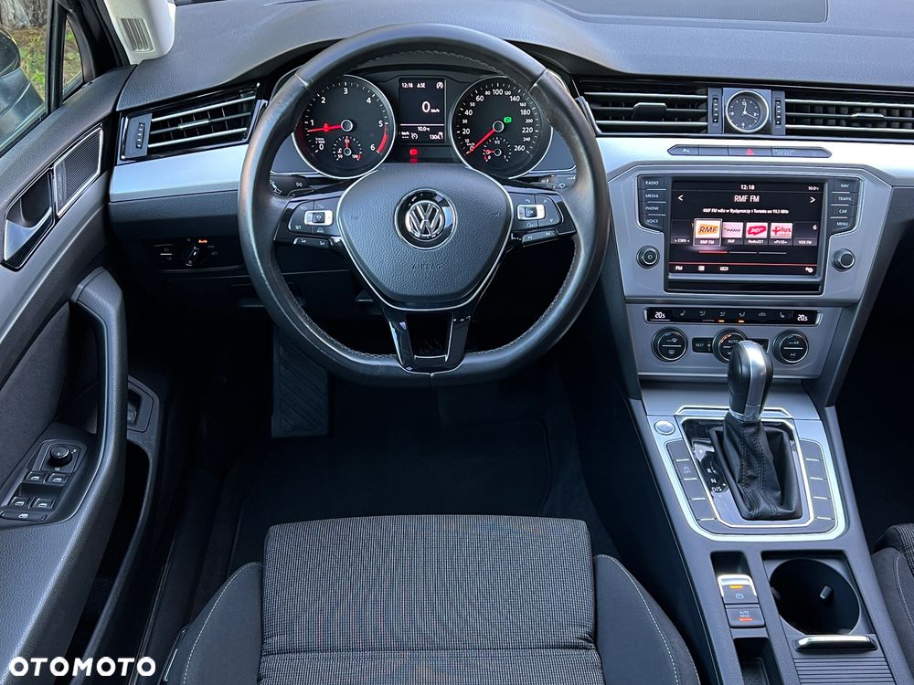 Volkswagen Passat 2.0 TDI BMT Highline DSG - 17