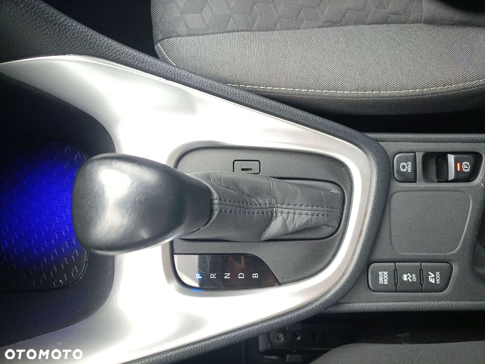 Toyota Yaris Hybrid 1.5 Comfort - 18