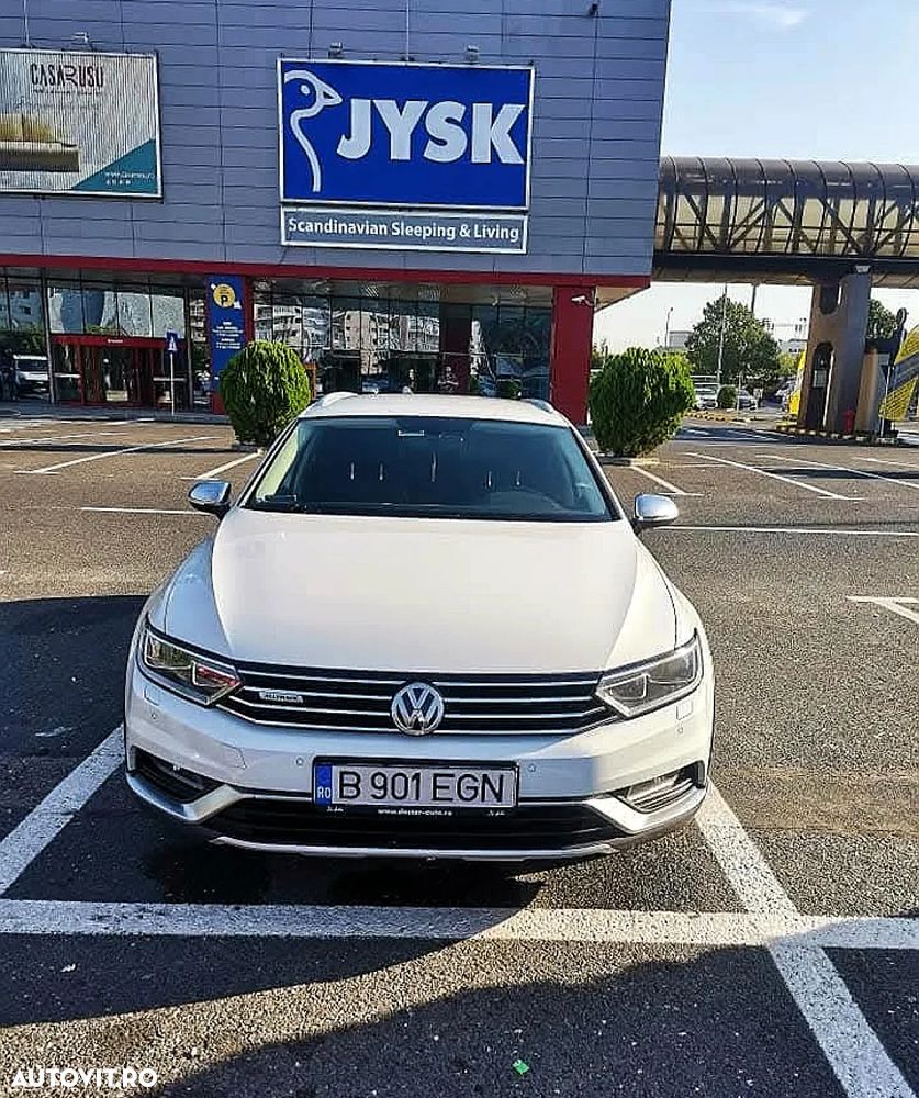 Volkswagen Passat Alltrack 2.0 TDI DSG 4Motion - 2