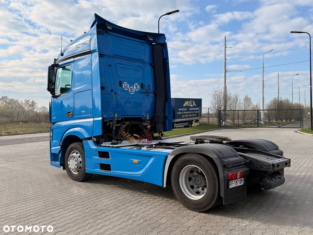 Mercedes-Benz ACTROS MP4 450/ sprowadzony/bez retardera/Euro6/Lodowka/2 zbiornika//Standart/2Lozka - 9