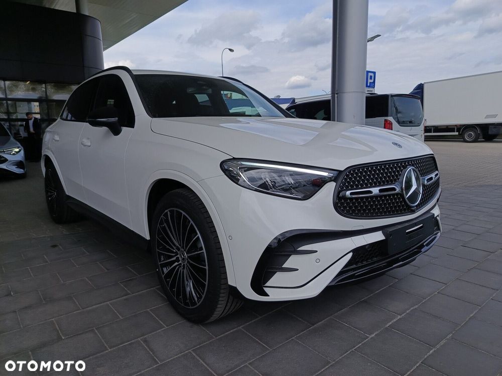 Mercedes-Benz GLC - 4