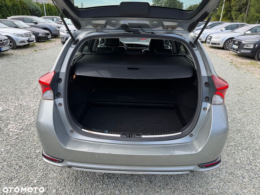 Toyota Auris - 34