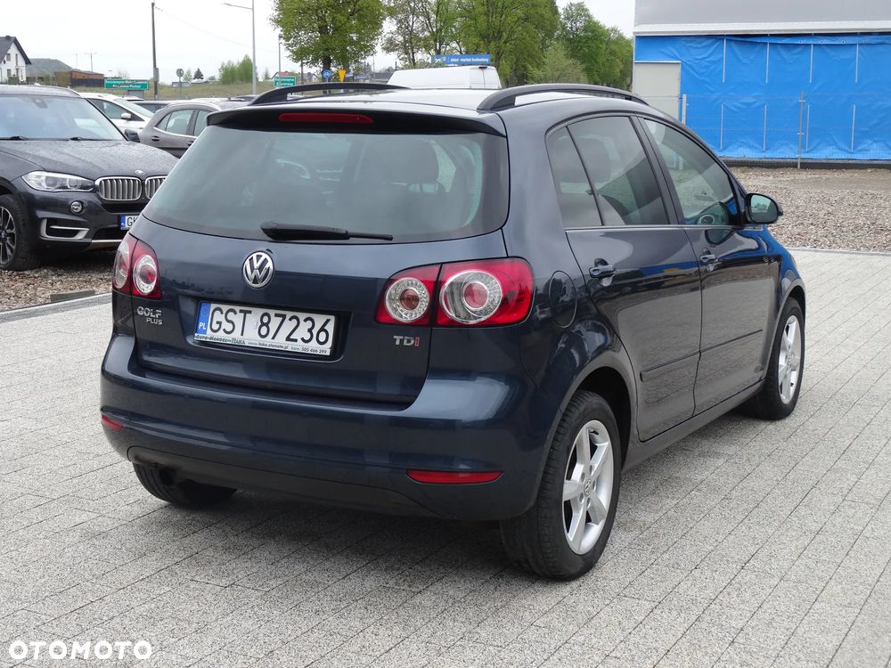 Volkswagen Golf Plus 1.6 TDI BlueMot Comfortline - 9