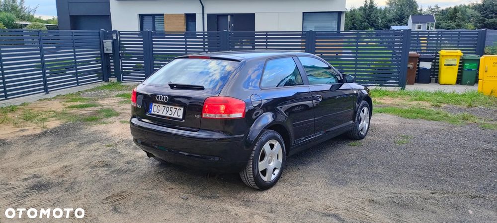 Audi A3 3-drzwiowe 1.6 Ambiente - 4