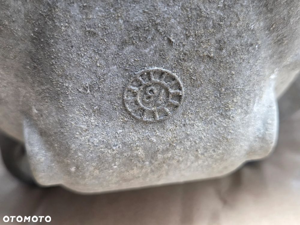 MOST TYL DYFER  TYLNY  CV6W-4B025-DF FORD KUGA II MK2 - 23