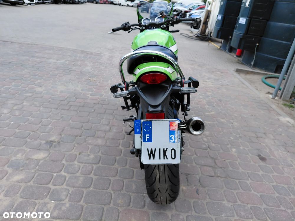 Kawasaki Z 900 RS - 15