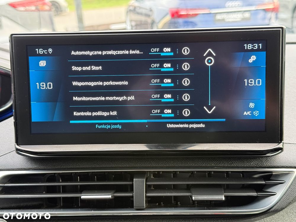 Peugeot 3008 BlueHDi 130 Stop & Start EAT8 GT Pack - 30