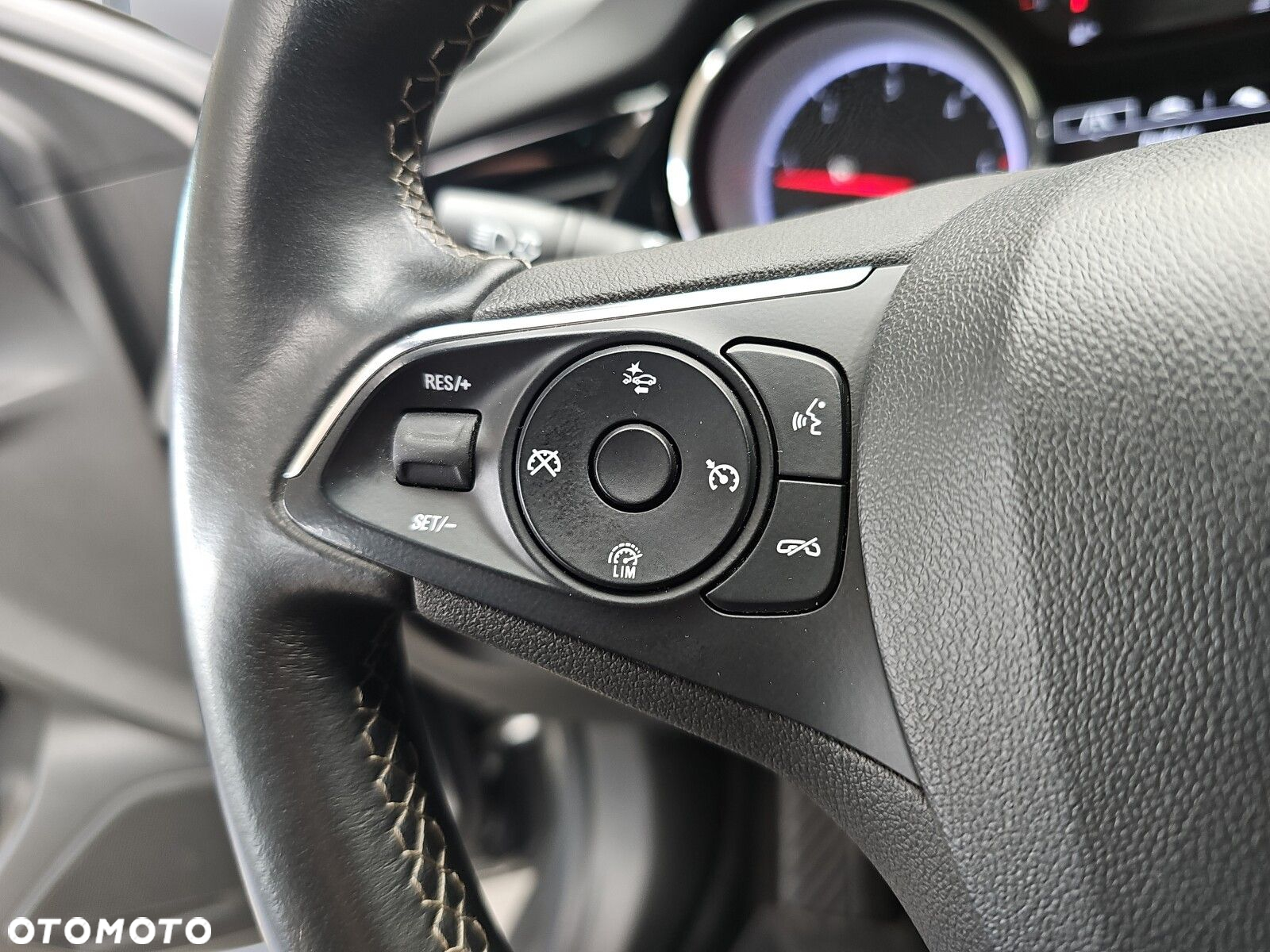 Opel Insignia 2.0 CDTI Enjoy S&S - 13