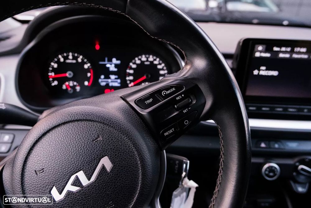 Kia Stonic 1.2 Dynamic - 19