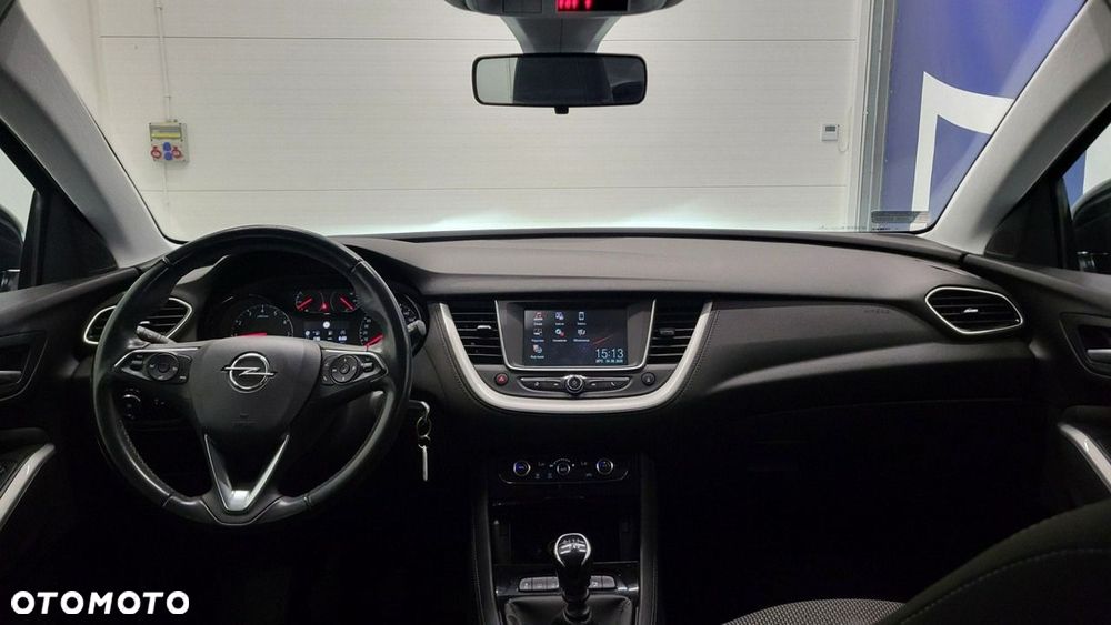 Opel Grandland X - 16