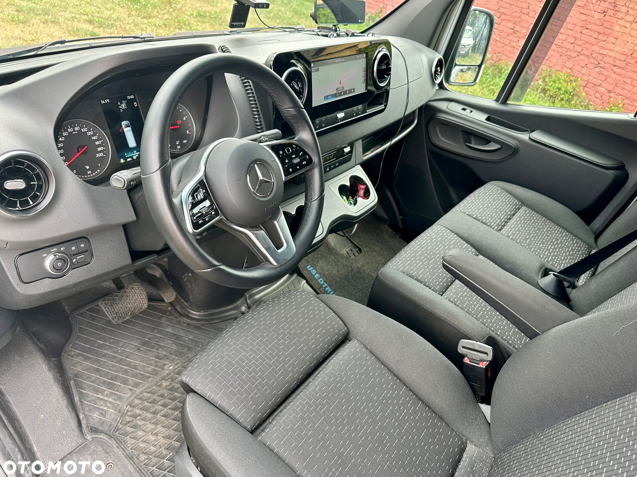 Mercedes-Benz Sprinter 319CDI 3.0 v6 AUTOMAT - 12