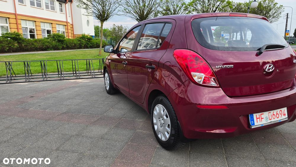 Hyundai i20 - 33