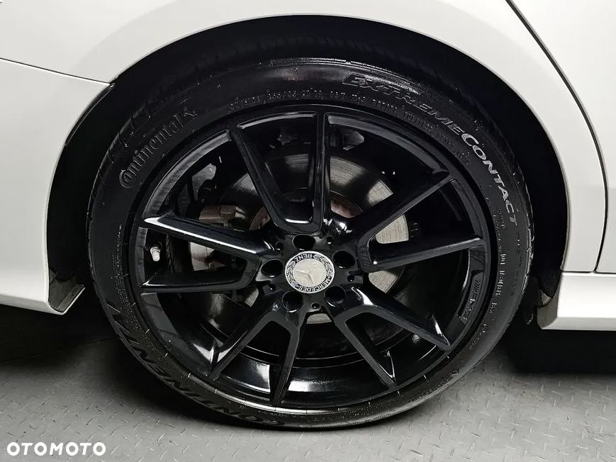 Mercedes-Benz Klasa C 450 AMG 4Matic 7G-TRONIC - 16