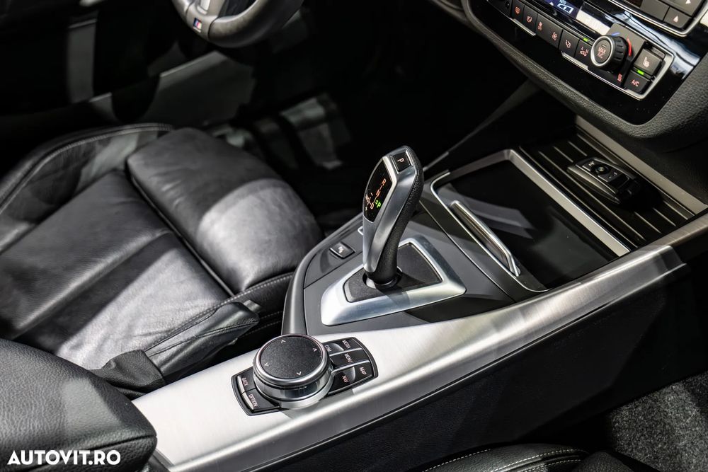 BMW Seria 2 220d xDrive AT Luxury Line - 16