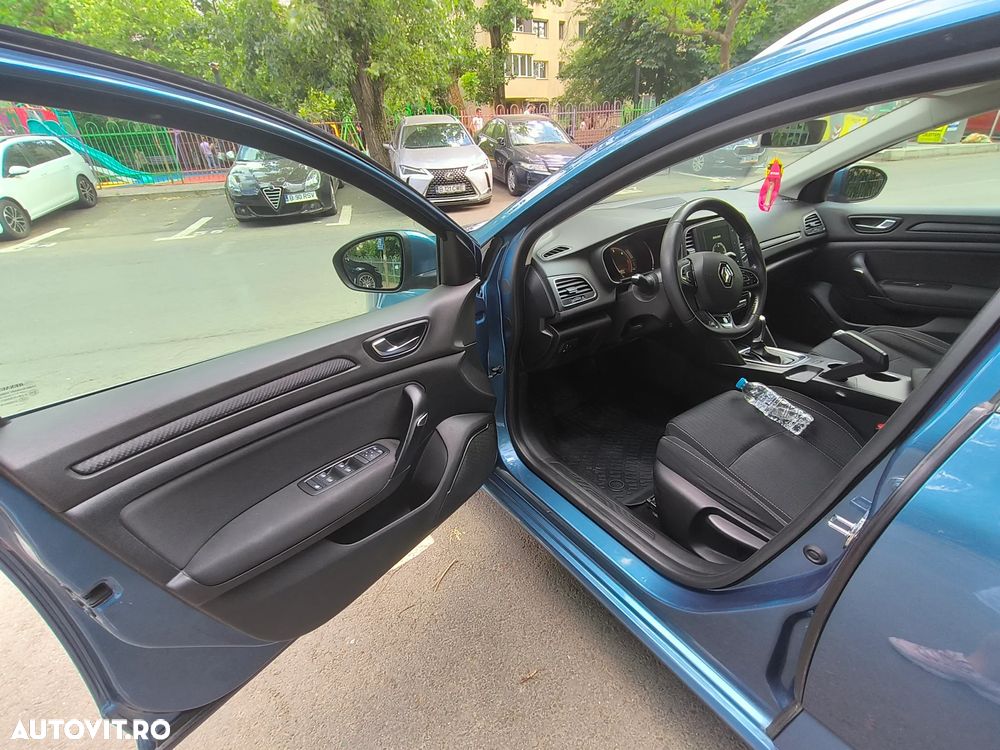 Renault Megane 1.5 dCI EDC Zen - 11