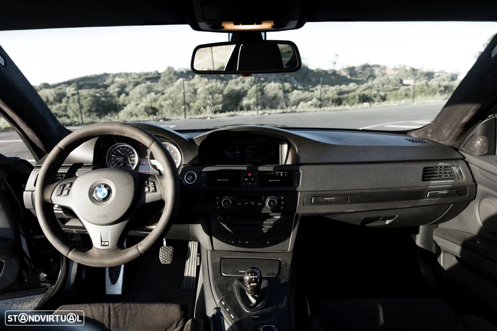 BMW M3 Auto - 30