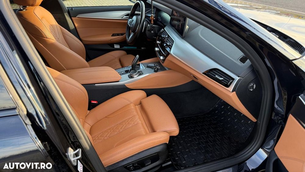 BMW Seria 5 520i Aut. M Sport Edition - 6