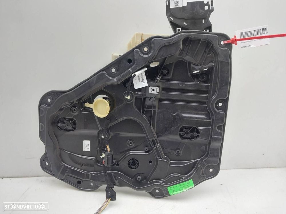 ELEVADOR TRASEIRO ESQUERDO JEEP WRANGLER - 1