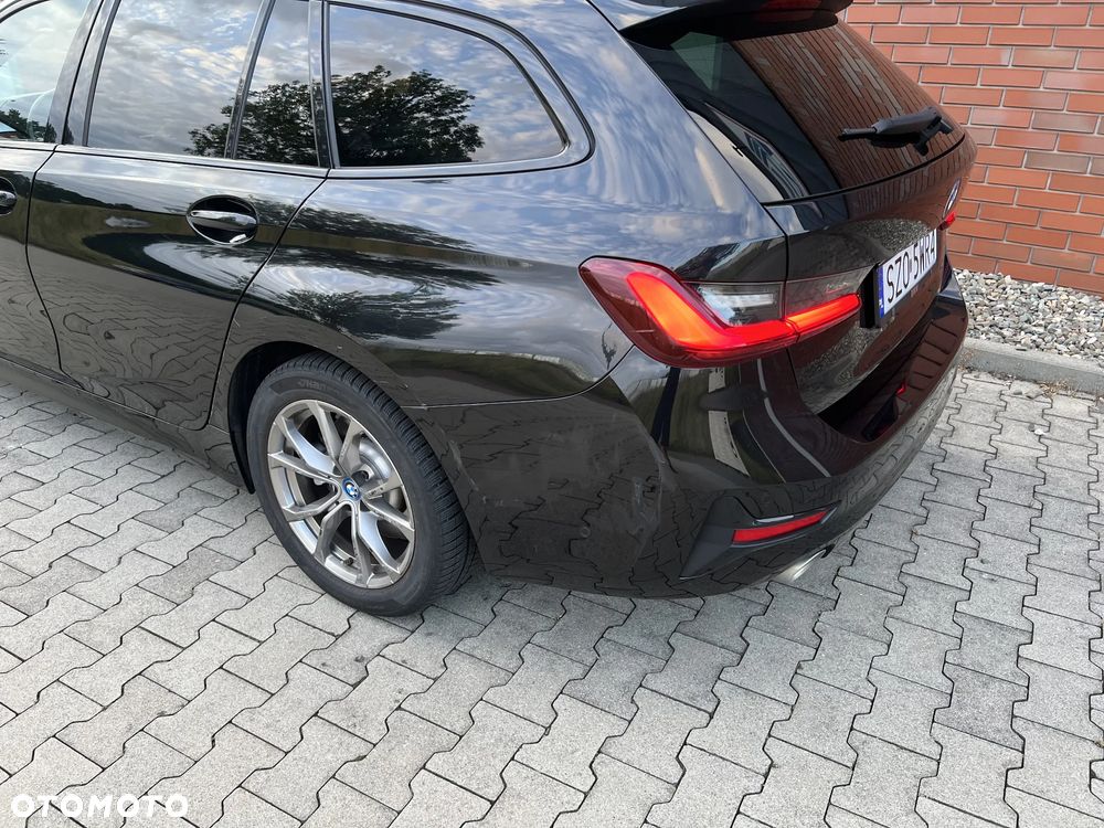 BMW Seria 3 320e M Sport - 10