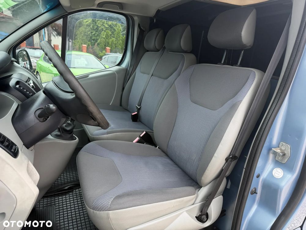 Opel VIVARO - 15