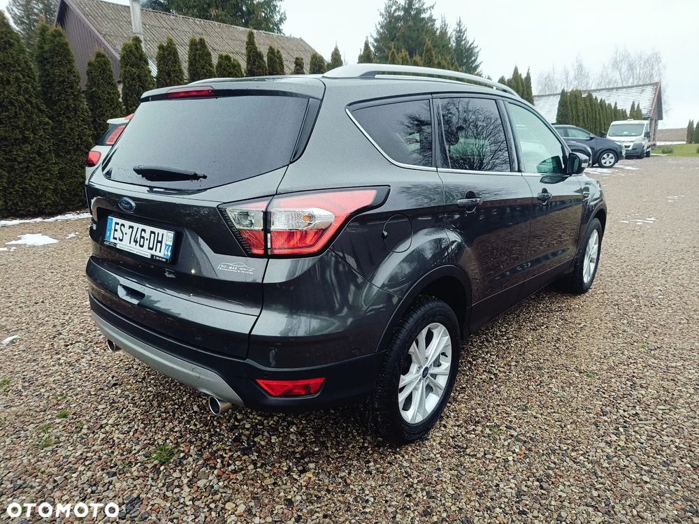 Ford Kuga 1.5 TDCi 2x4 Titanium - 13