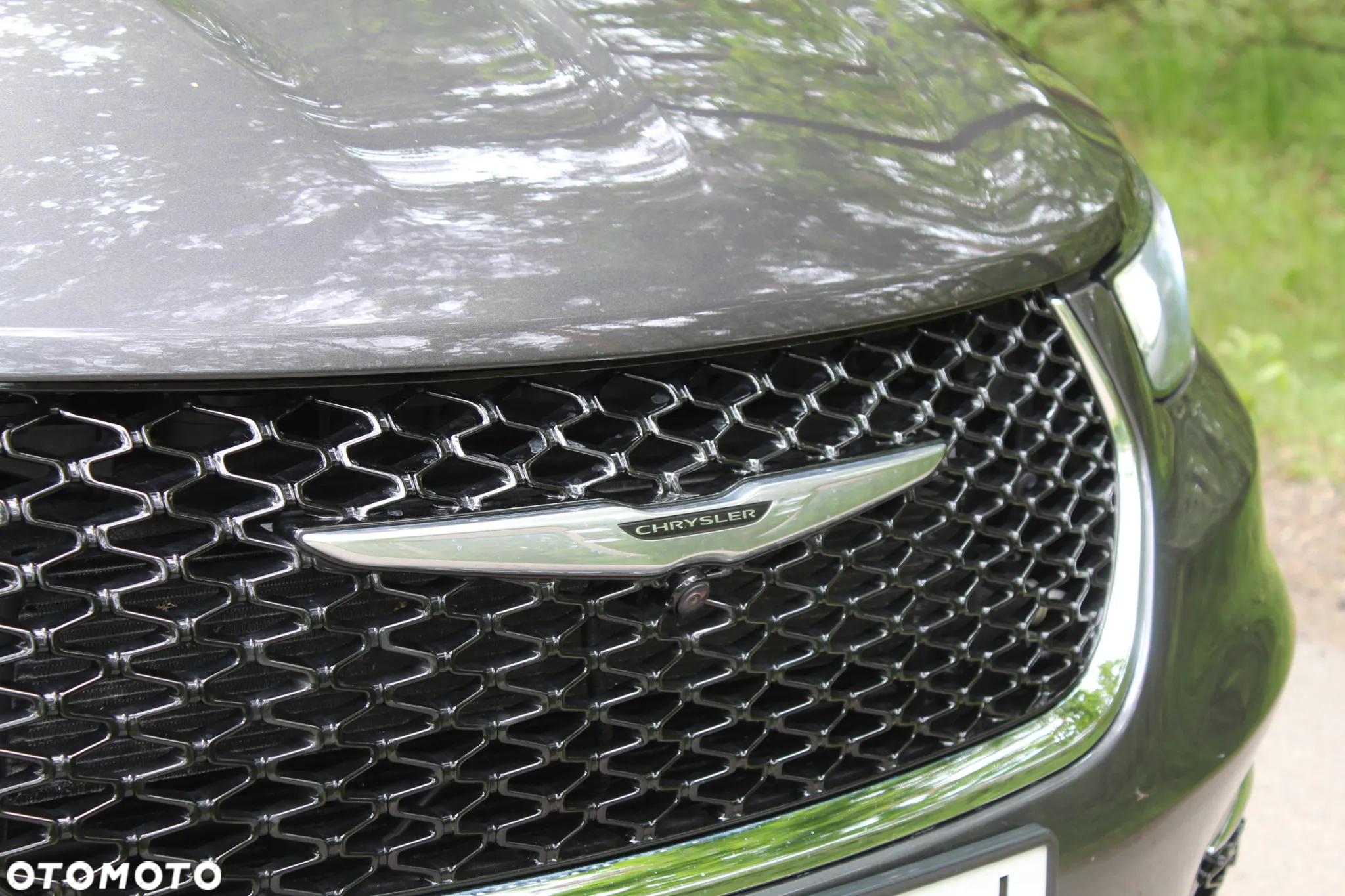 Chrysler Pacifica - 11