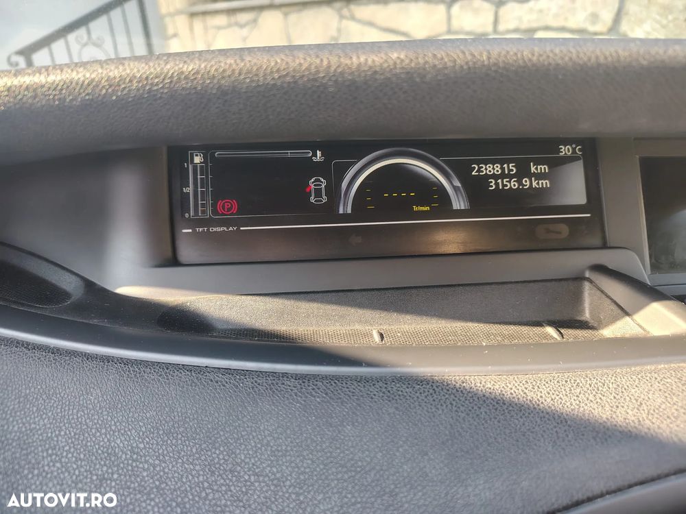 Renault Grand Scenic 1.6 dCi Energy Privilege - 15