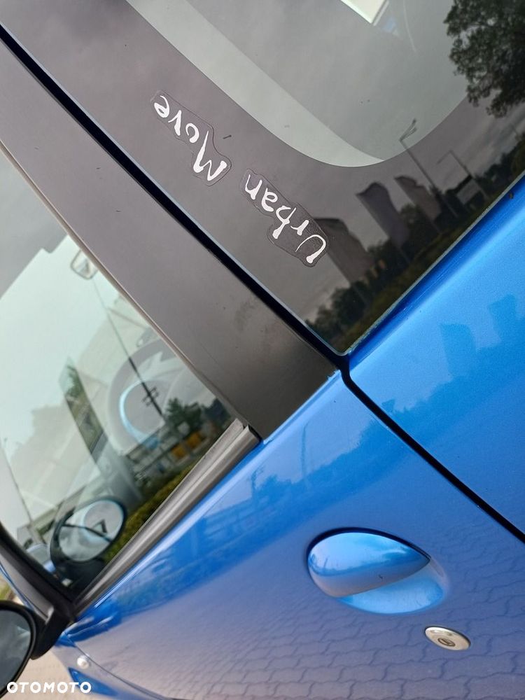 Peugeot 107 1.0 Happy - 9