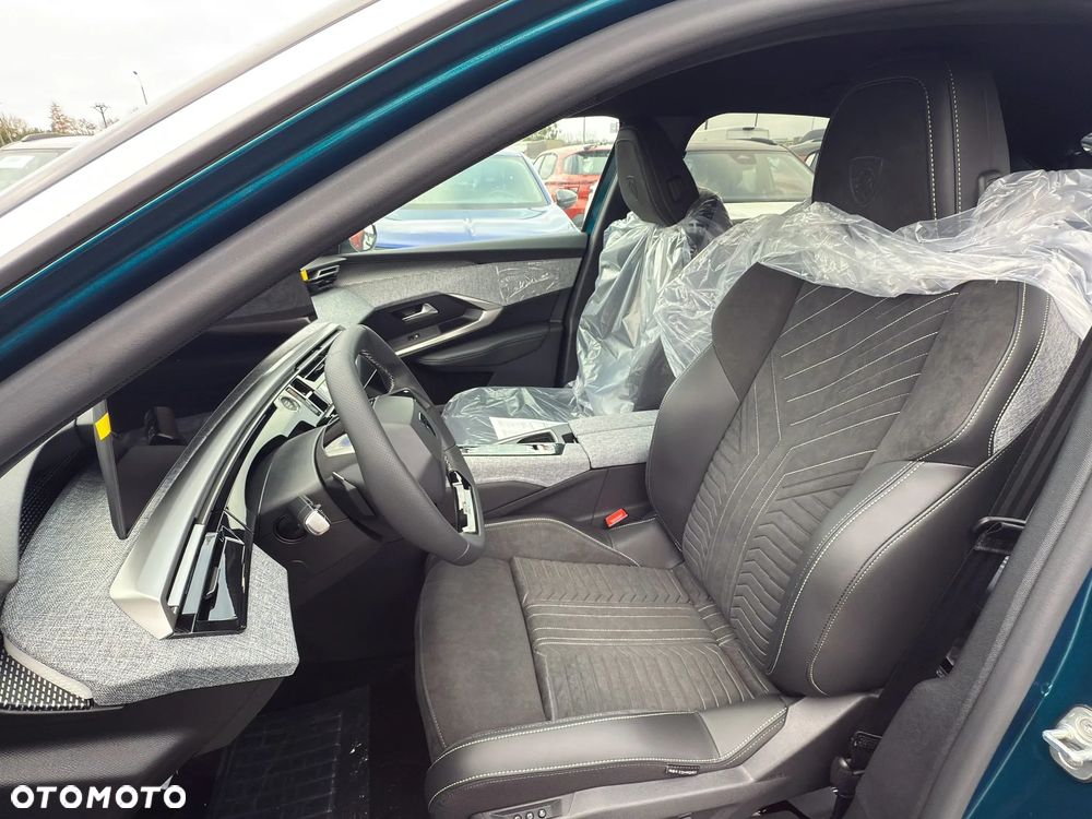 Peugeot 3008 1.2 PureTech mHEV GT E-DCS6 - 13