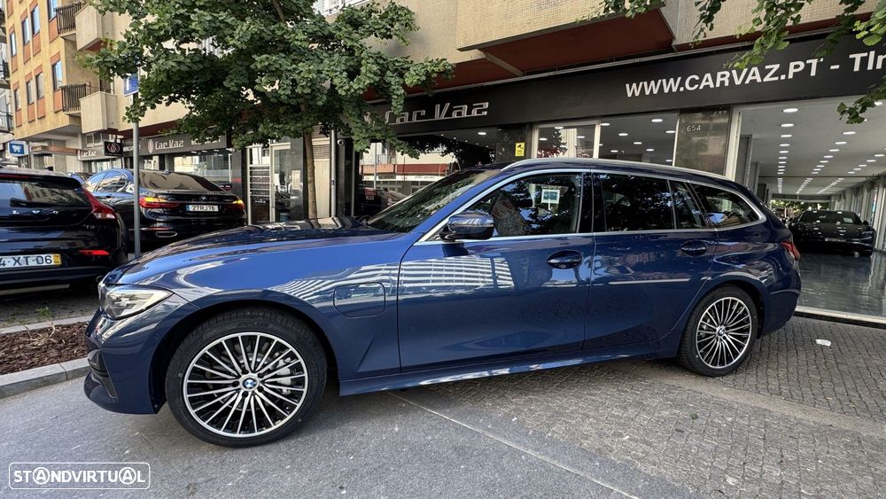 BMW 330 e xDrive Aut. - 2